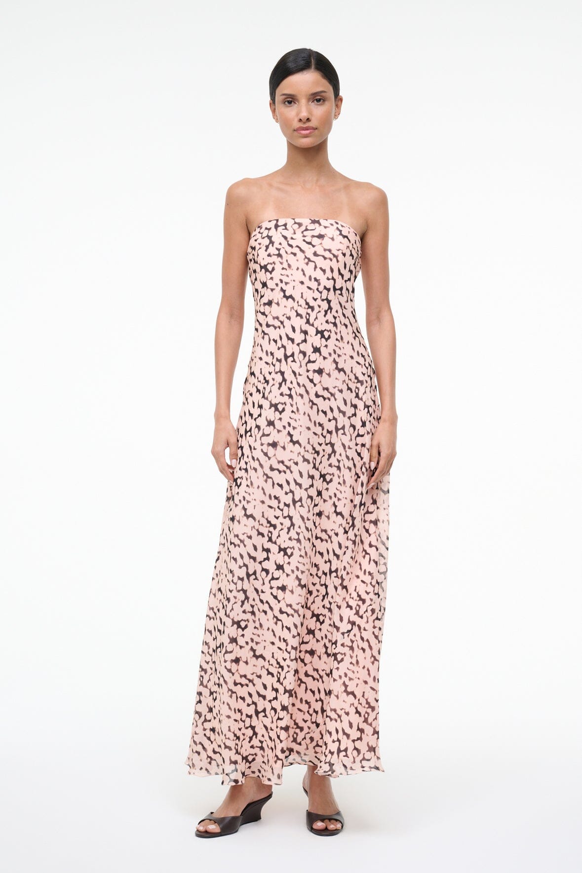 CASSIE SILK DRESS | ALMOND BLACK